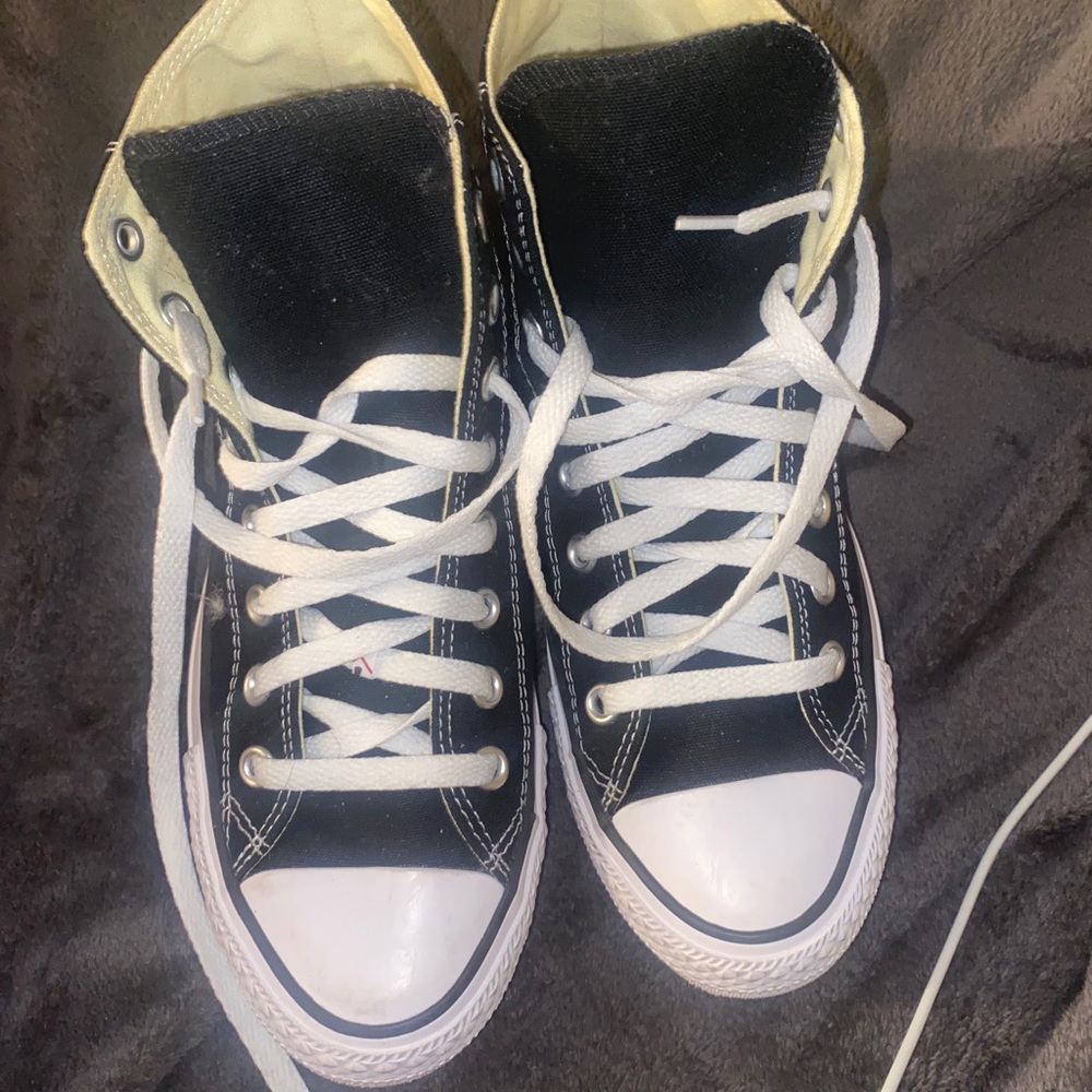 Black Converse